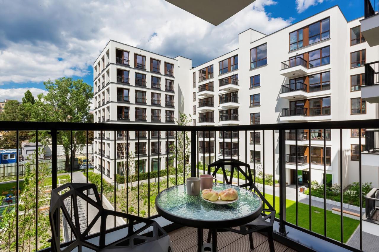 Apartments Browary Warszawskie By Noclegi Renters Varsó Kültér fotó