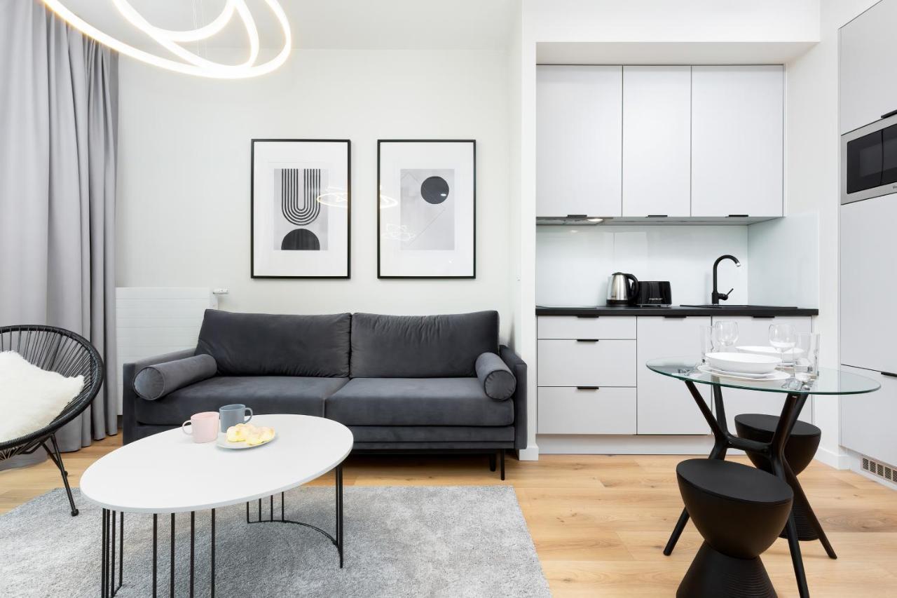Apartments Browary Warszawskie By Noclegi Renters Varsó Kültér fotó