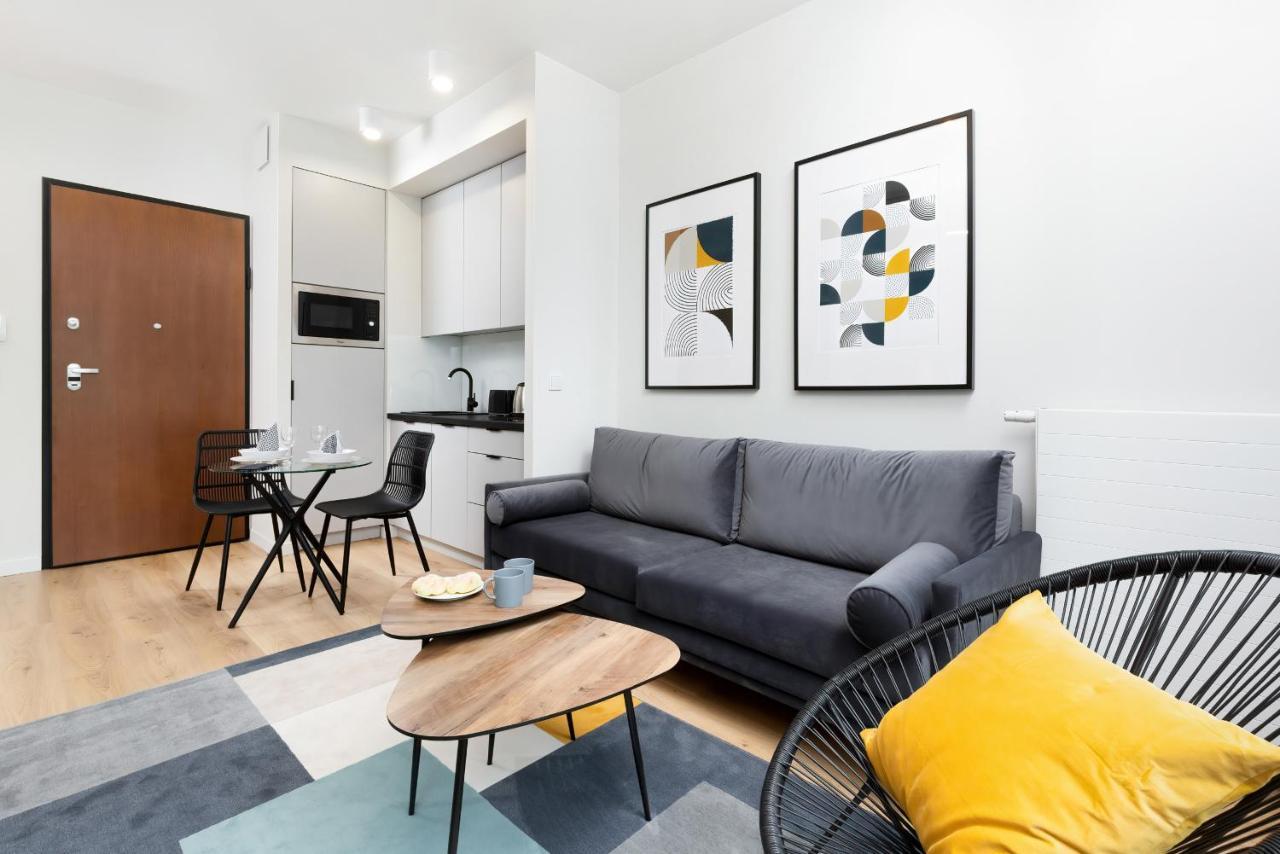 Apartments Browary Warszawskie By Noclegi Renters Varsó Kültér fotó