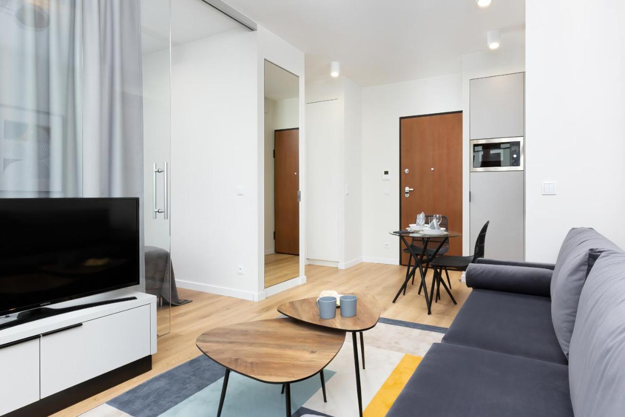 Apartments Browary Warszawskie By Noclegi Renters Varsó Kültér fotó