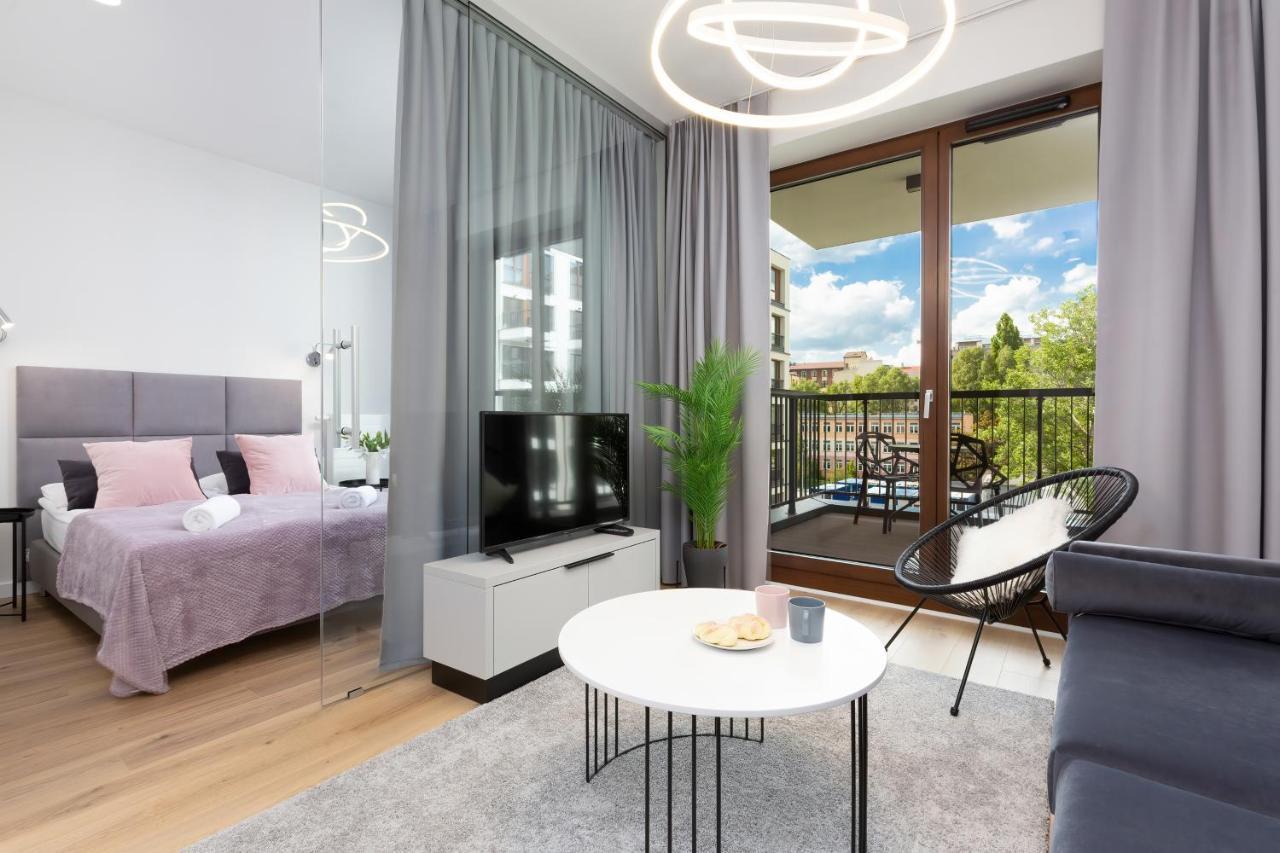 Apartments Browary Warszawskie By Noclegi Renters Varsó Kültér fotó