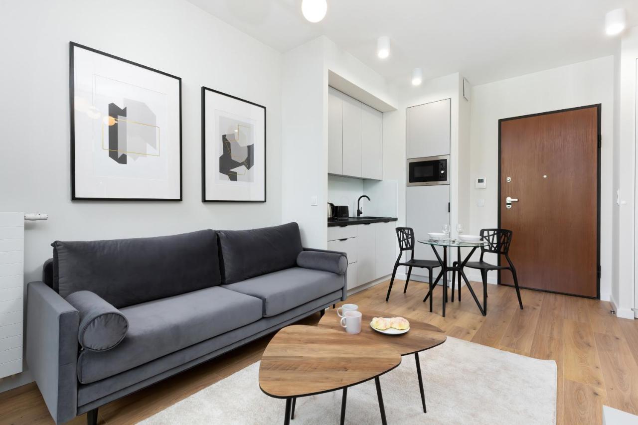 Apartments Browary Warszawskie By Noclegi Renters Varsó Kültér fotó